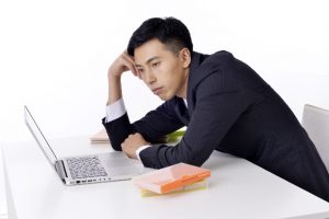 モチベーションが下がったビジネスマン